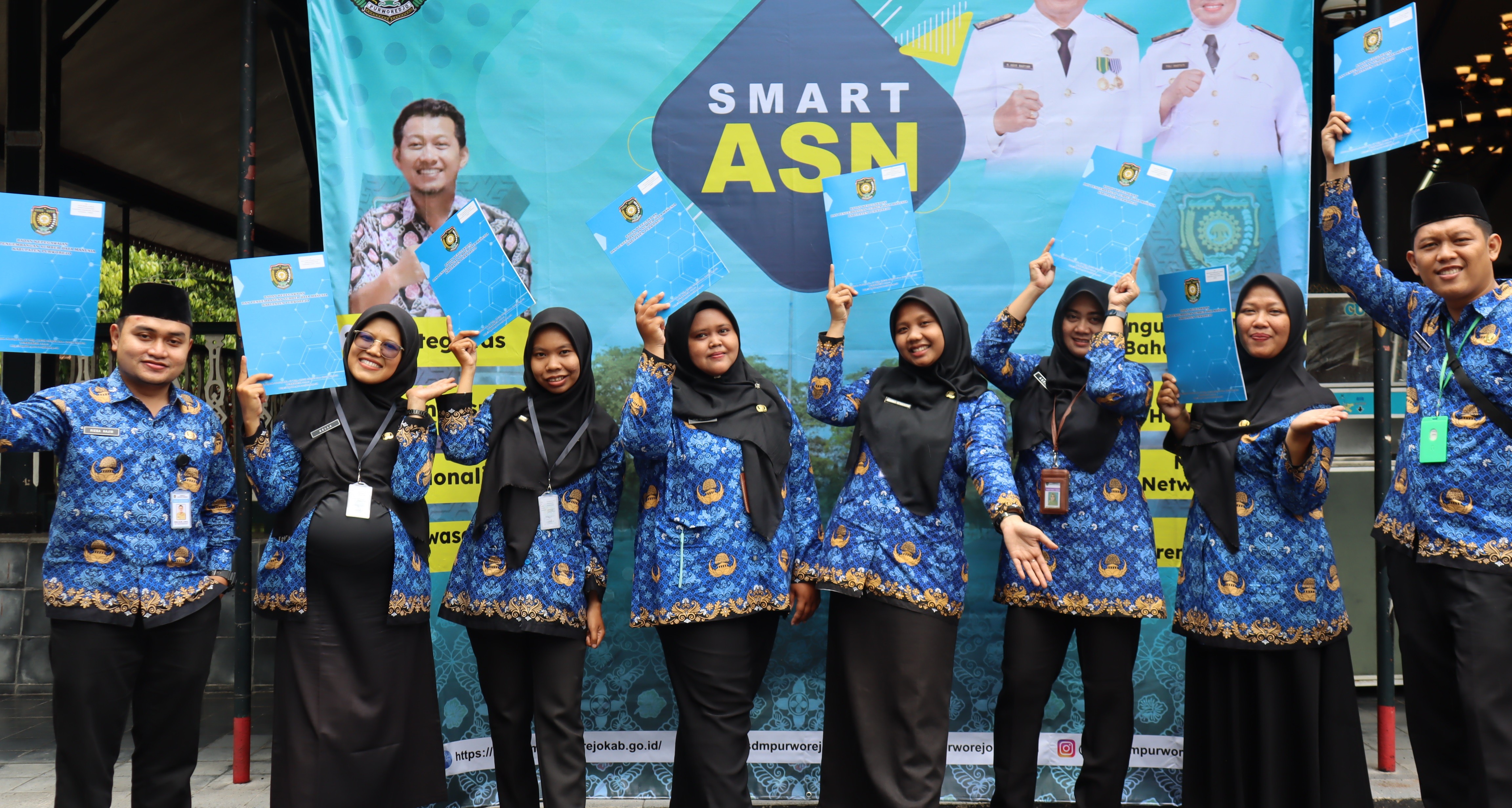108 CPNS FORMASI 2021 TERIMA SK PNS DI PENDOPO